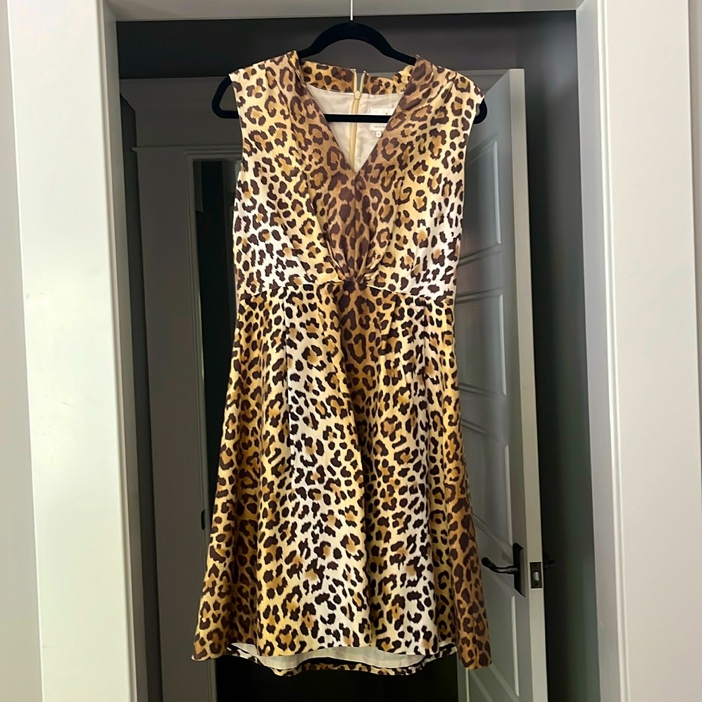 100% silk Kate Spade leopard print dress. Size 8